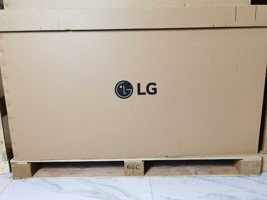 LM315WR1-SSA1 LG Display 32&quot; 3840 ((RGB) × 2160, UHD 139PPI 350 cd / m2