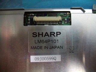 LM64P101 Màn hình LCD TFT sắc nét 7.2&quot; 70 cd/m2 (Typ.) 25/25/20/10 (Typ.)