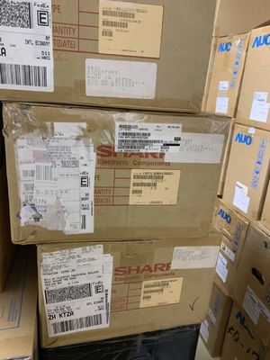 6.4 inch A-Si 350cd/m2 640×480 124PPI TFT LCD Panel LQ064V3DG01