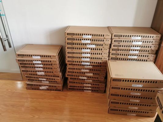 NL6448BC33-31D NLT 10.4INCH 350CD / M2 LCM 640 × 480 640 × 480RGB CCFL TTL Nhiệt độ hoạt động: 0 ~ 50 ° C Đĩa LCD CÔNG NGHIỆP