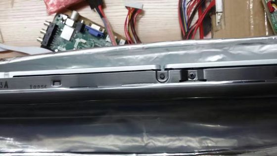 Bảng điều khiển vuông 45PPI 300cd / M2 49 &quot;50,8W LC490EUE-FHM1